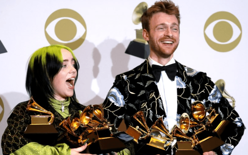 Billie Eilish e o irmão Finneas