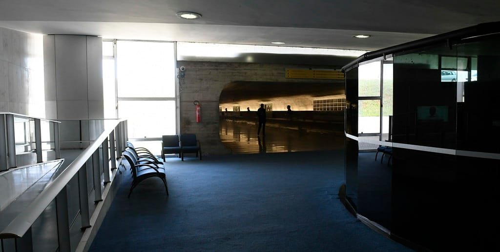 Detalhe entre a saída do plenário e o “túnel do tempo” do Senado, onde está o -Espaço Jornalista João Cláudio Netto Estrella/Roque de Sá/Agência Senado