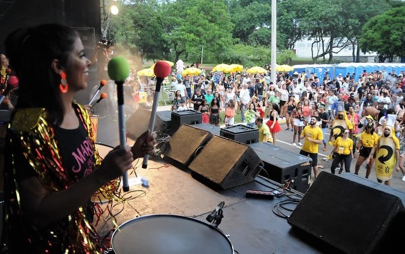 Carnaval também ajuda os negócios do microempreendedor