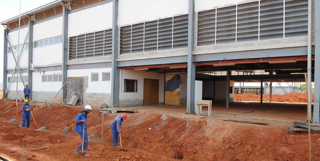 Construção central de reciclagem DF