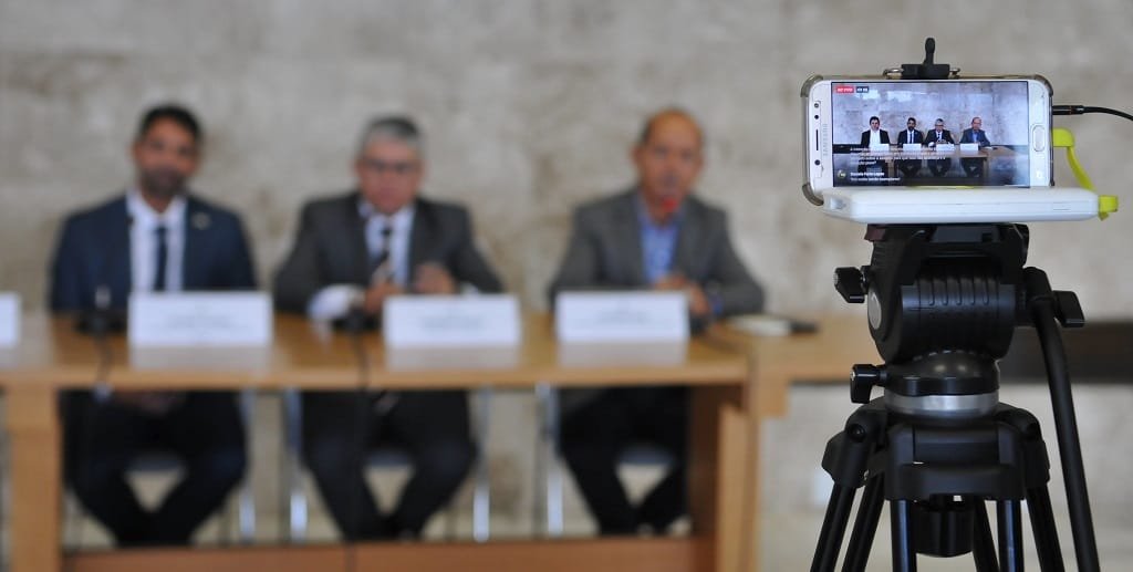 Secretário de Saúde, Francisco Araújo, e gestores da área de vigilância sanitária do DF durante entrevista/Joel Rodrigues/Agência Brasília