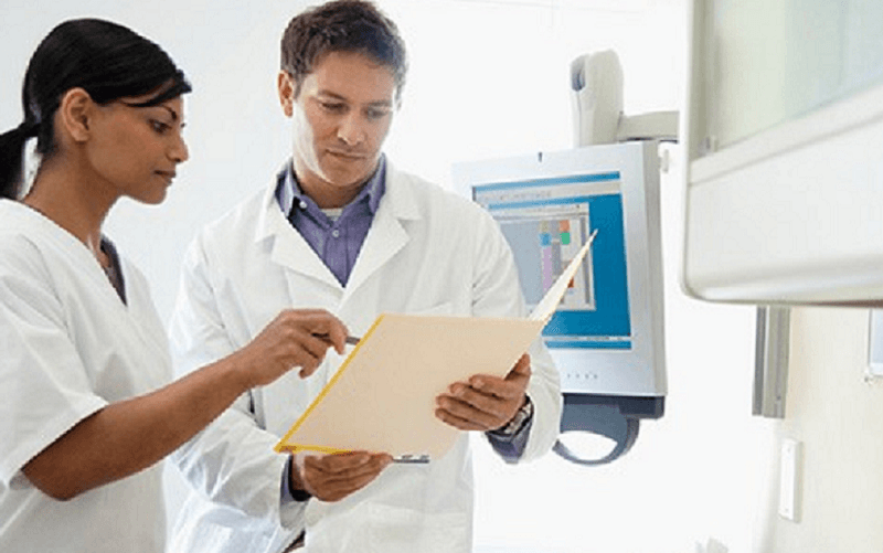 Grupo do plano de saúde Amil contrata três mil pessoas