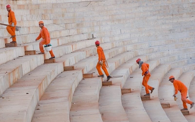 Operários reconstrução do Mané Garrincha