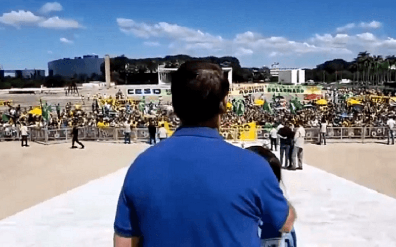 Bolsonaro rampa do Planalto