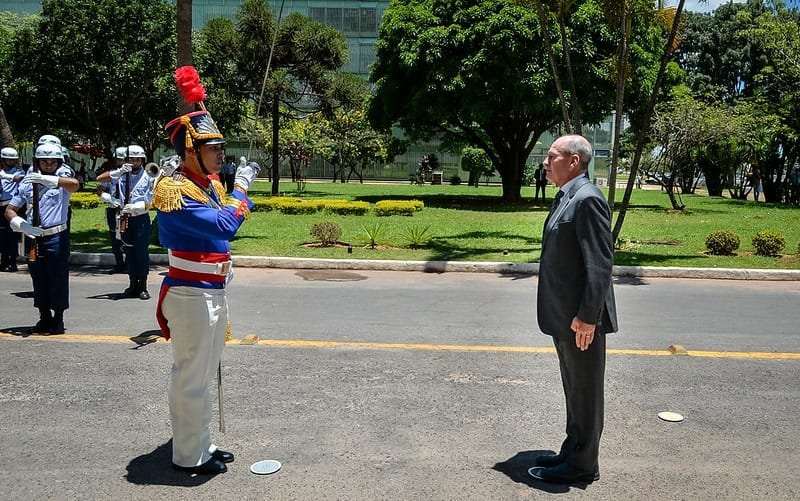 Defesa condena agressão a jornalistas que será investigada