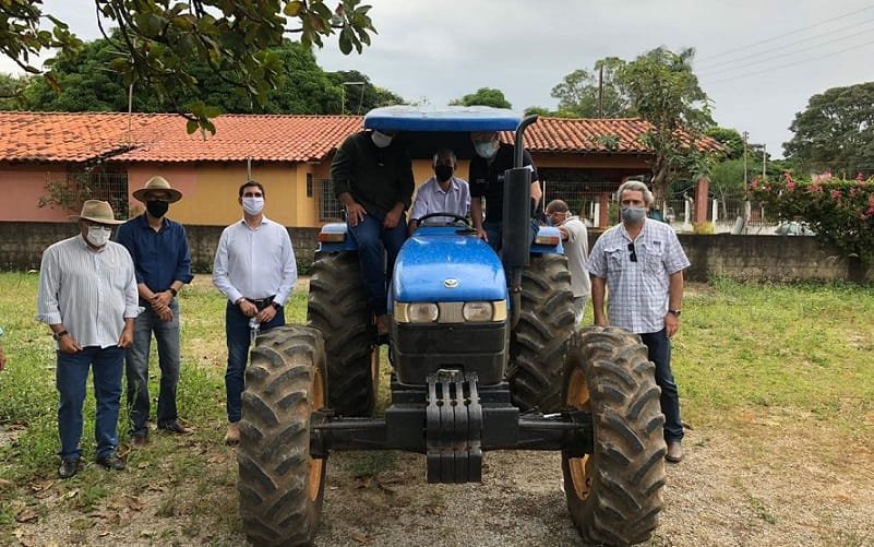 Agricultores de Ceilândia recebem patrulha mecanizada