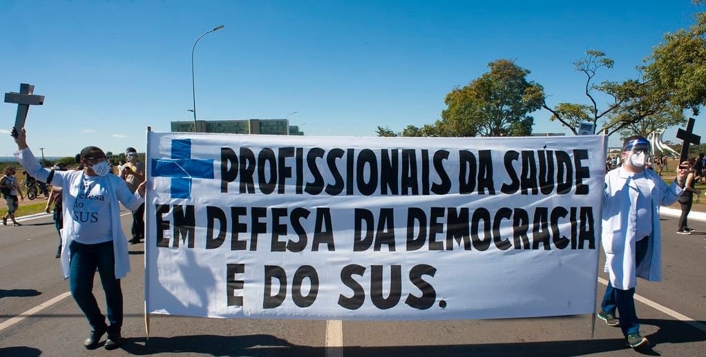 Manifestação pelo SUS