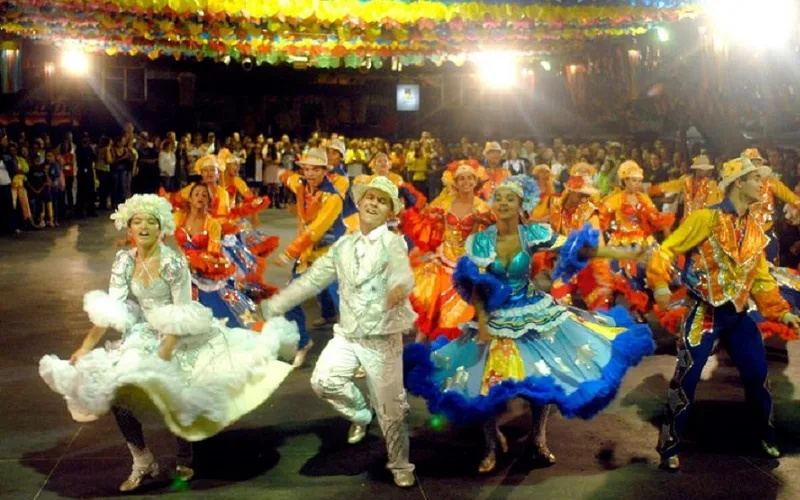 Por que o adiamento ou não das eleições municipais impacta a todos?