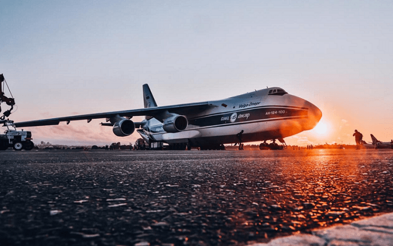 Antonov pousa em Brasília com equipamentos para a Brainfarma