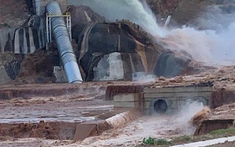 Duas mil pessoas são evacuadas após rompimento de barragem no Ceará