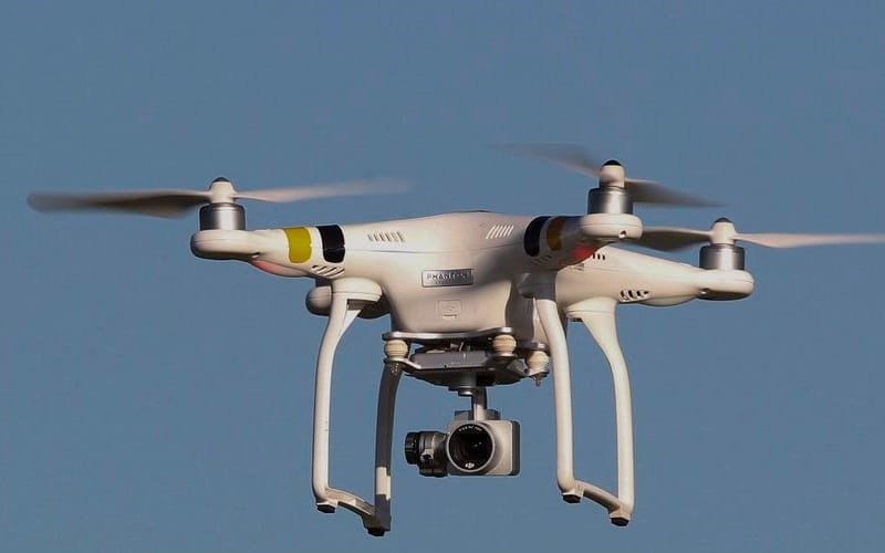 Começam os testes com drones para serviços de entrega