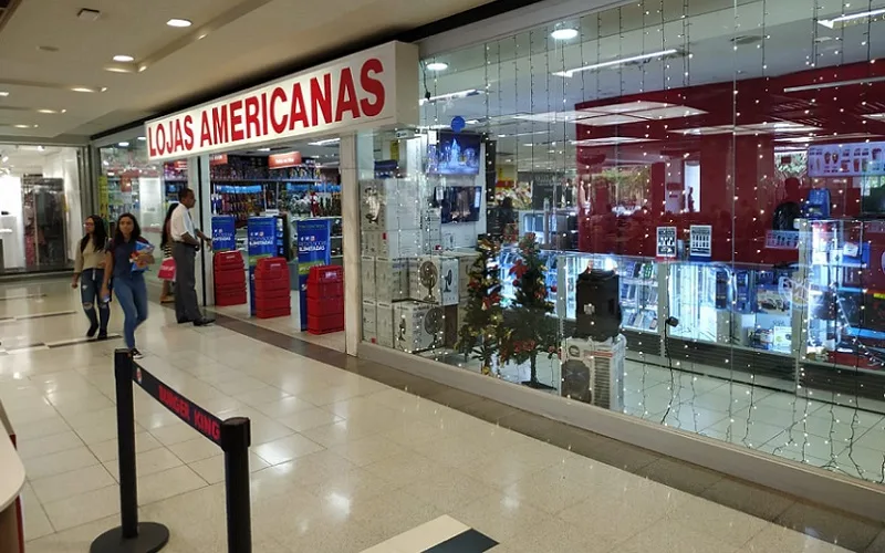 Americanas dispara no Ibovespa e dólar perdeu força