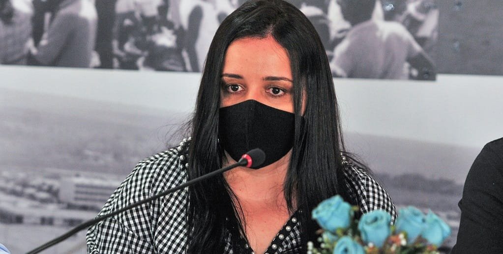 Guará Luciane Quintana administradora regional