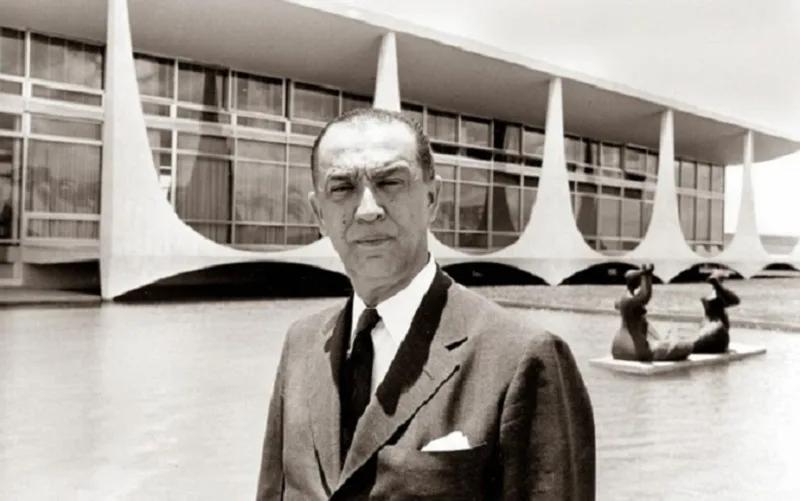 Caiado, a história e o presente que devem ser ditos