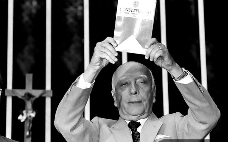 Ulysses Guimarães Constituição 1988