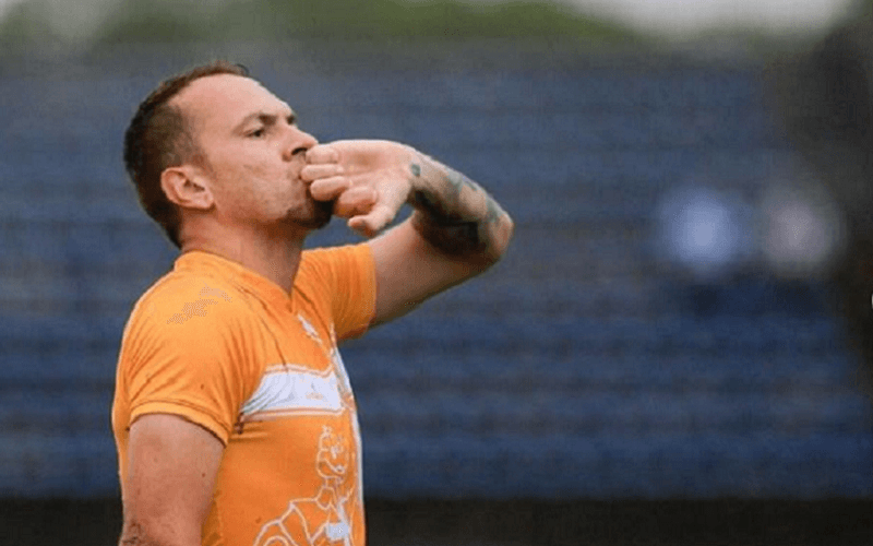 Brasiliense disputa vaga pela etapa preliminar da Série D