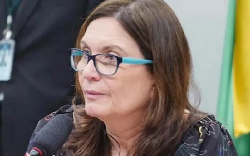 Bia Kicis e Fraga assinam pedido de CPI do BRB