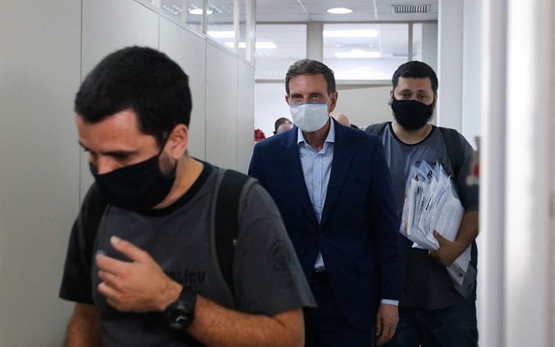 Judiciário faz confusão e presidente do STJ manda soltar Crivella