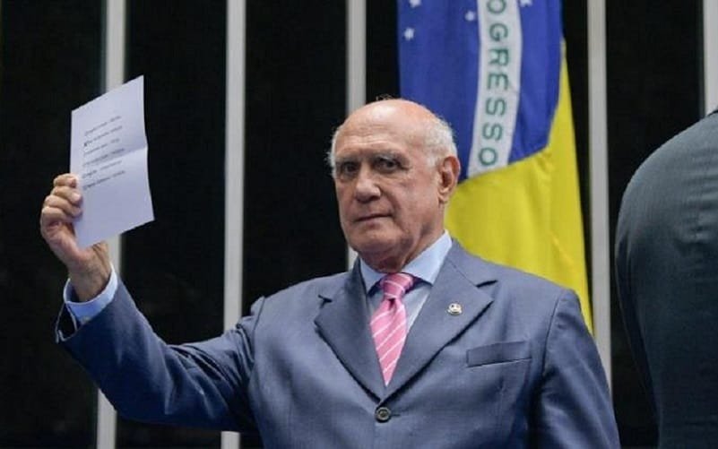 Lasier Martins é o quinto candidato à presidência do Senado