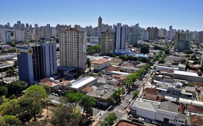 Aeroportos regionais do Centro-Oeste terão investimentos