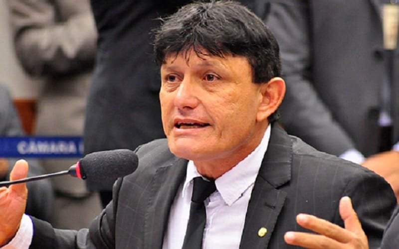 Deputado afirma na CCJ da Câmara que “matou muita gente”