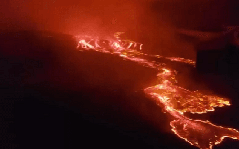 Vulcão em Nyiragongo força êxodo do Congo para Ruanda