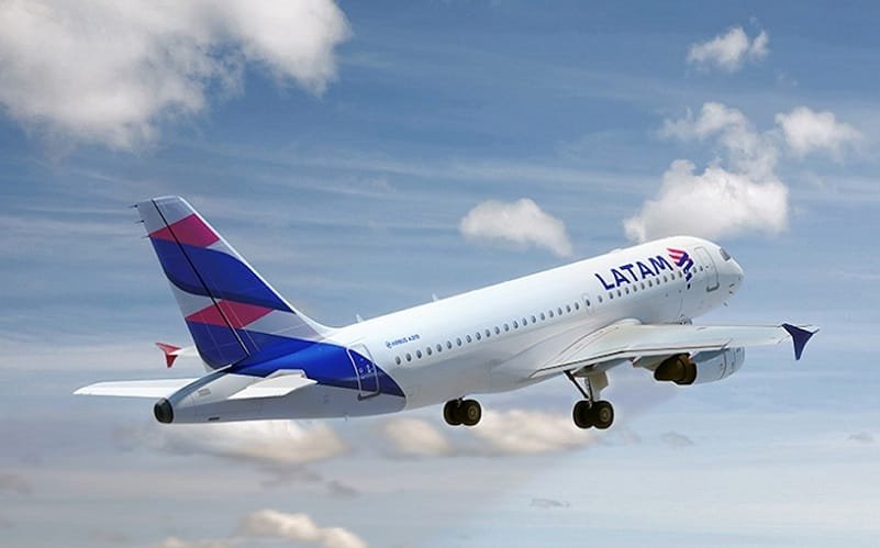 Avião Latam Airlines Brasil Misto Brasília