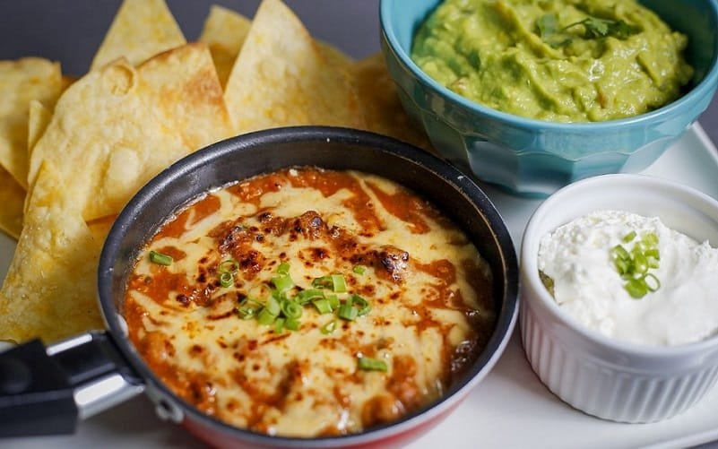 Pinella muda o cardápio e faz parceria para melhorar as opções