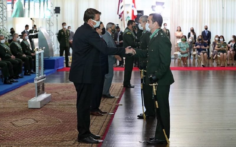 Palácio do planalto passa a não exigir o uso de máscara de proteção