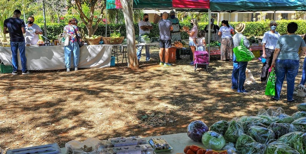 A primeira Feira Rural do Sudoeste foi montada em frente ao Parque Bosque (SQSW 301/302)/Acácio Pinheiro/Agência Brasília