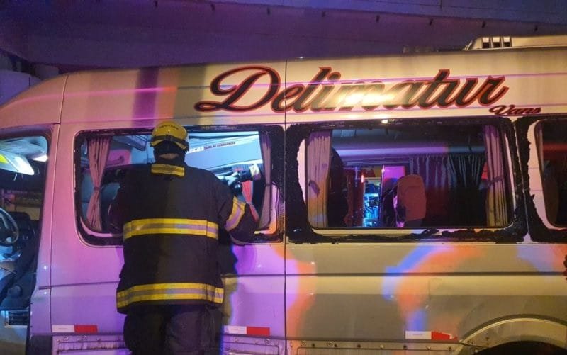 Bailarinos de Brasília sofrem acidente com van em Santa Catarina