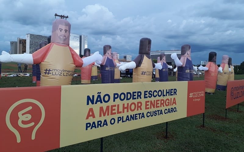 Manifesto pede a abertura do mercado para a energia elétrica