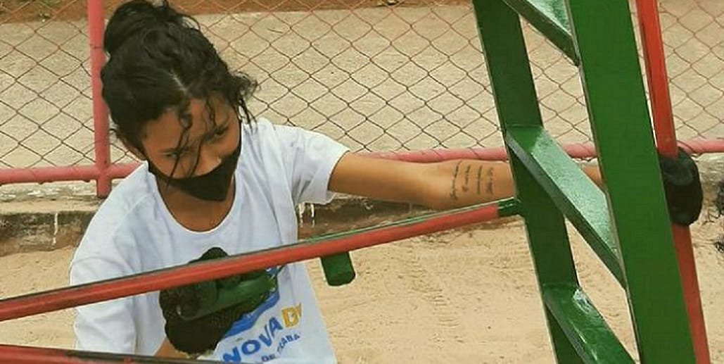 Profissional recupera espaço público em Arniqueira dentro do projeto RenovaDF/Divulgação