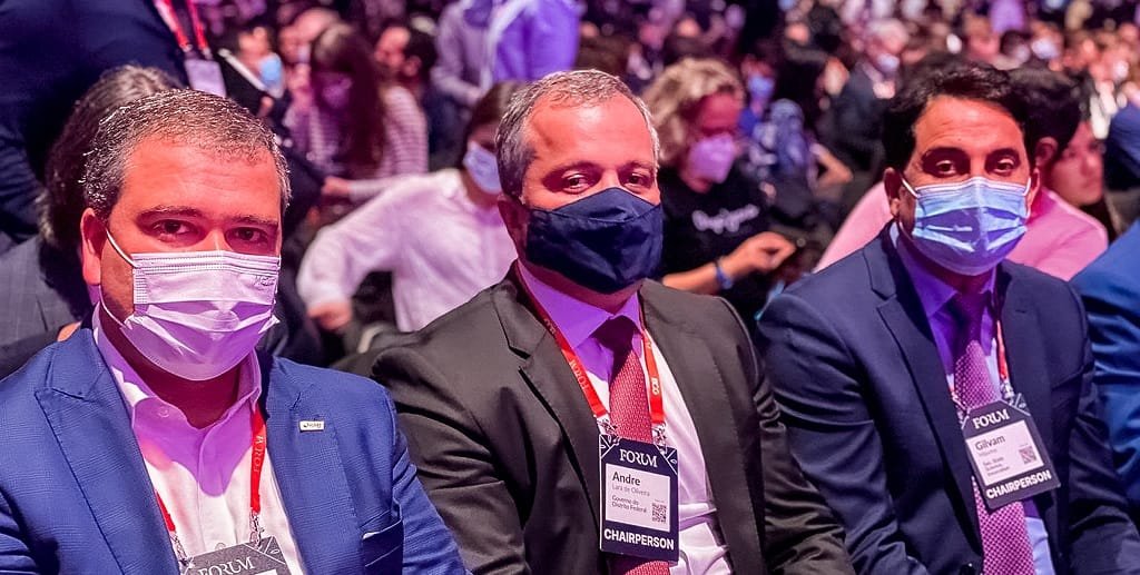 Paulo, André e Gilvan, secretários do DF na abertura do Web Summit, em Lisboa, evento que pode ser realizado na capital/Divulgação