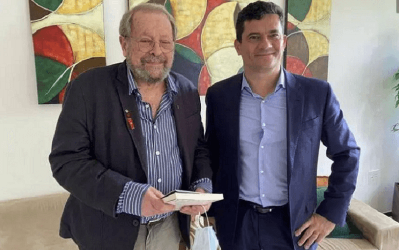 Rodrigo Janot, Vereza e Santos Cruz devem se filiar ao Podemos