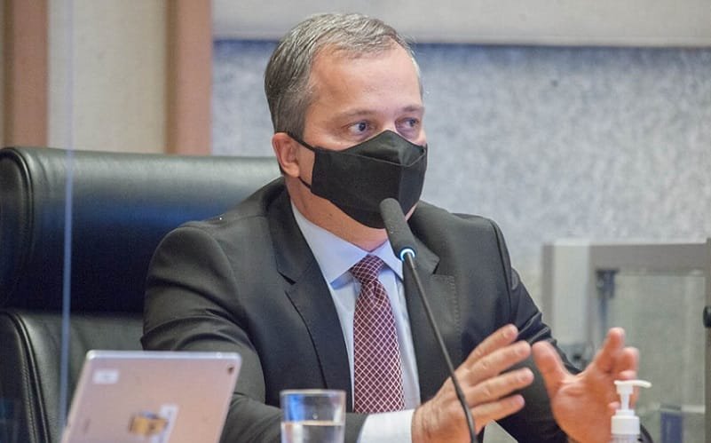 STJ suspende temporariamente investigação contra André Clemente