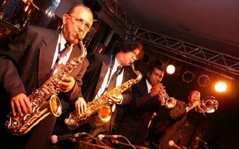 Criado há mais de 30 anos, “venha dançar” está de volta