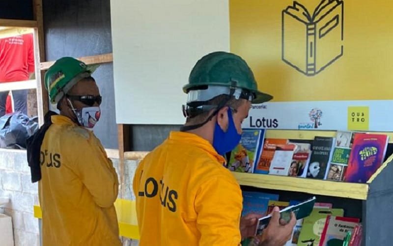 Canteiro de obras no Noroeste tem agora uma biblioteca