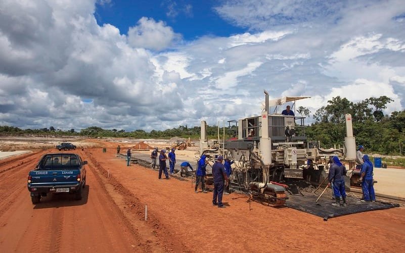 Obras Comara aeroportos Misto Brasília