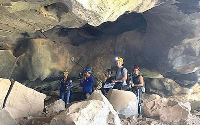 Unaí gruta arqueológica Misto Brasília