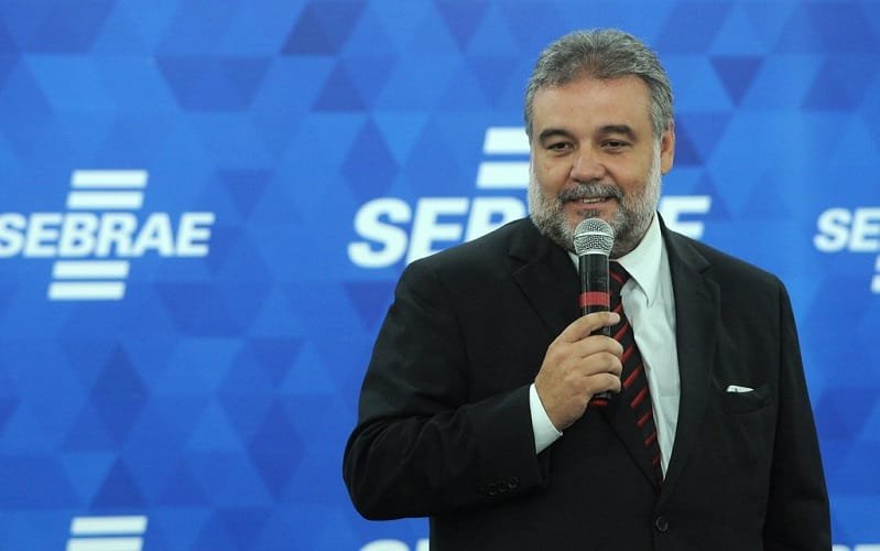 Superintendente do Sebrae-DF critica Bolsonato por veto