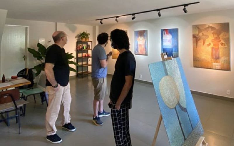 Café na Asa Norte abre espaço também para exposição