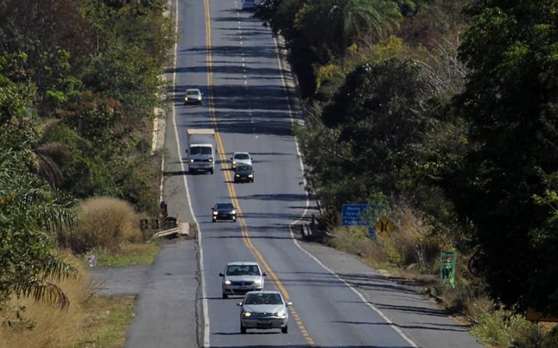 Rodovia ultrapassagem proibida DF Misto Brasília