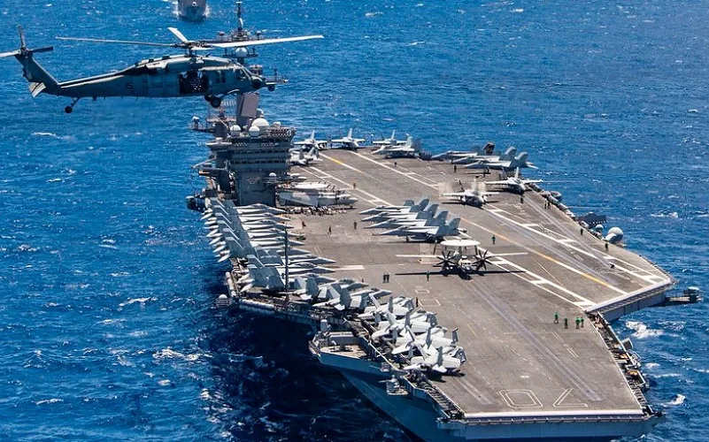 Medo de ataque faz EUA retirar funcionários de embaixada