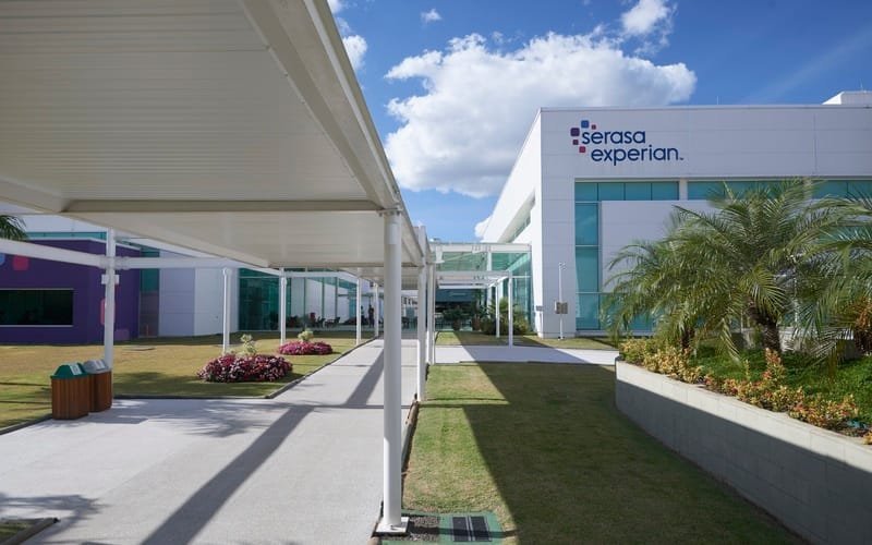 Serasa nega que seja um correspondente bancário