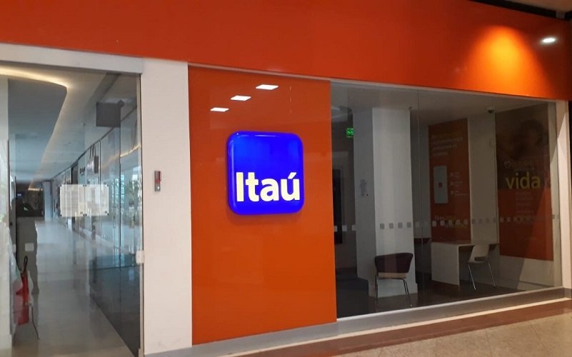 Banco Itaú agência Brasília DF Misto Brasília