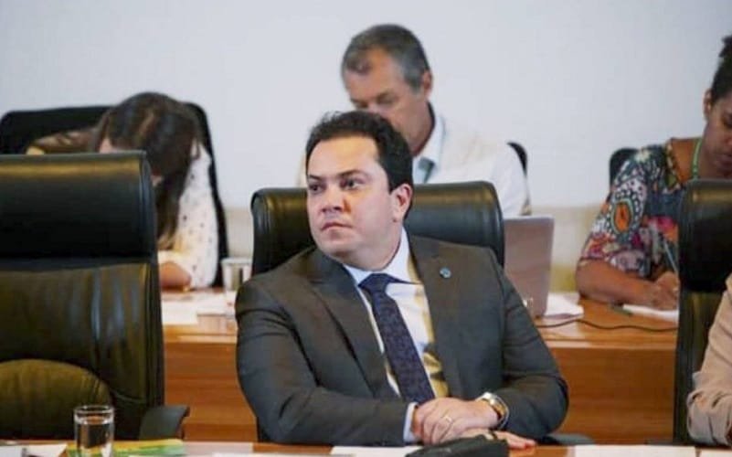 TRE mantém cassação do mandato de deputado distrital