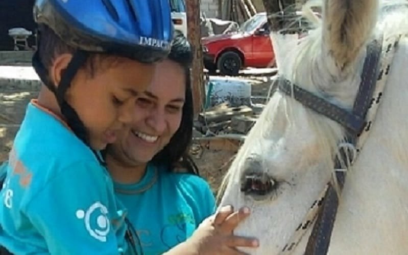 Equoterapia cavalo terapia Misto Brasília