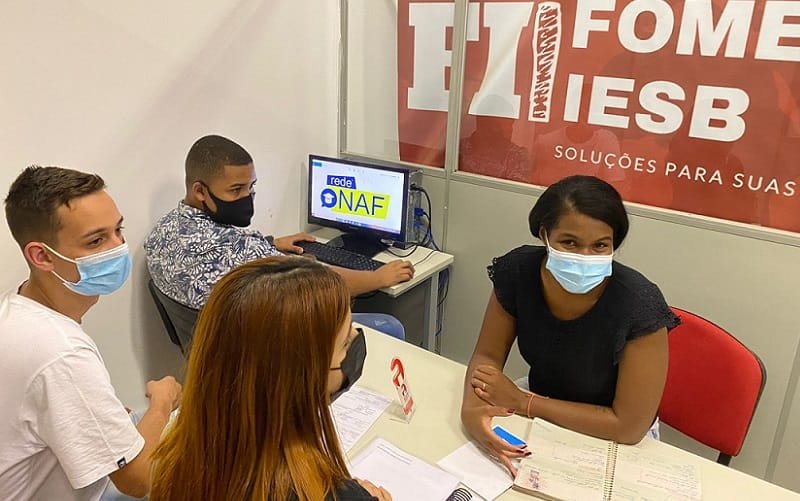 Centro universitário oferece atendimento para o Imposto de Renda