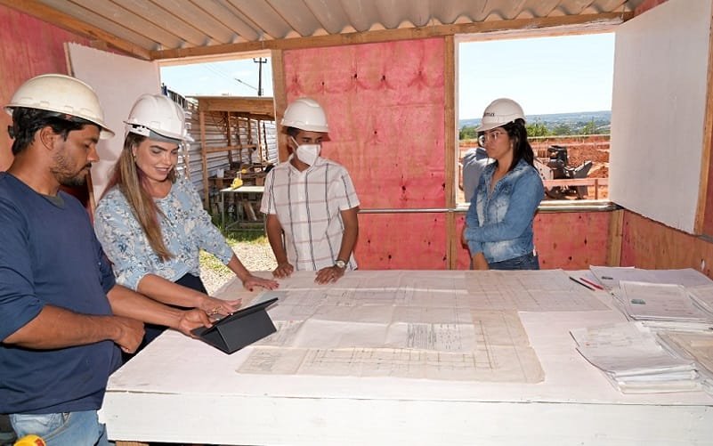 UnB obra Centro de Estudos Misto Brasília
